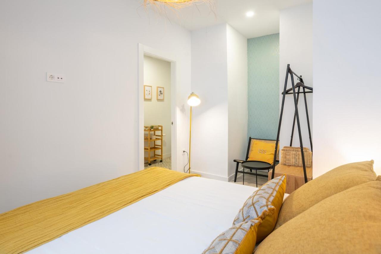 Apartamentos Luna Suites Palacio Dorita Granada Ngoại thất bức ảnh