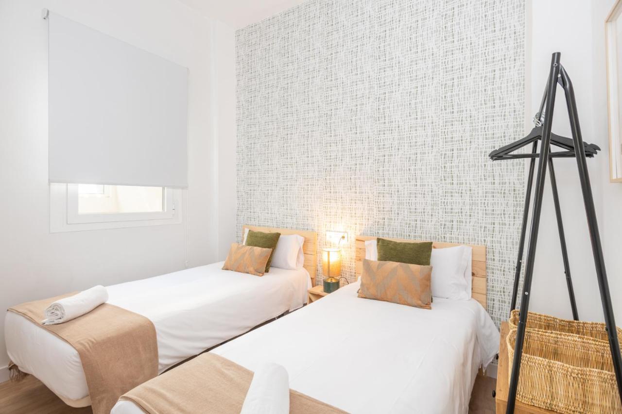 Apartamentos Luna Suites Palacio Dorita Granada Ngoại thất bức ảnh