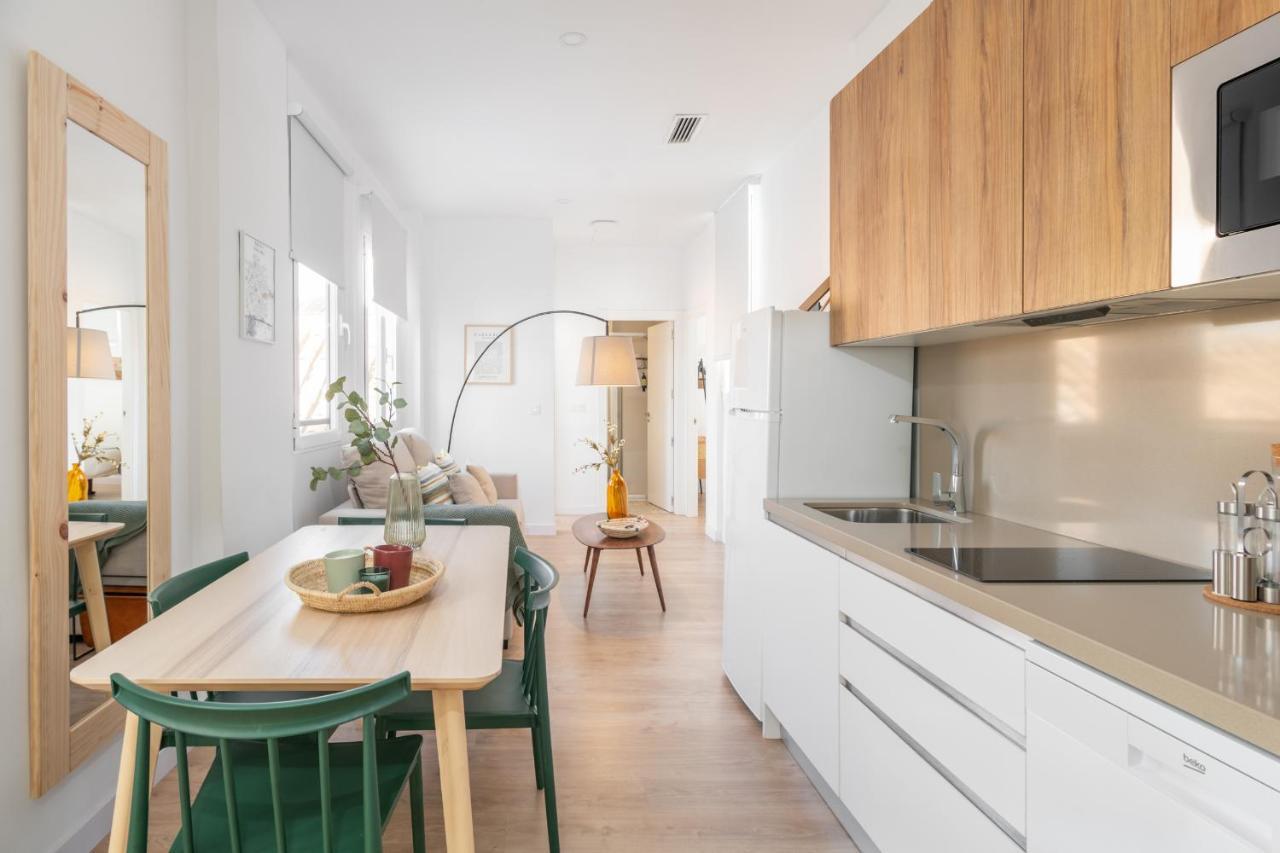 Apartamentos Luna Suites Palacio Dorita Granada Ngoại thất bức ảnh