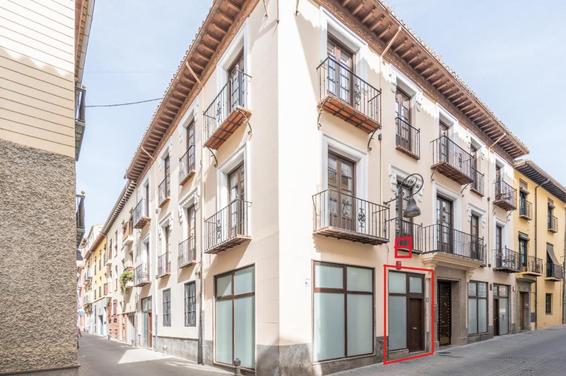 Apartamentos Luna Suites Palacio Dorita Granada Ngoại thất bức ảnh